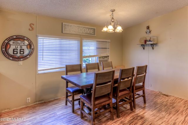 2722 W Diamond Street, Tucson, AZ 85705