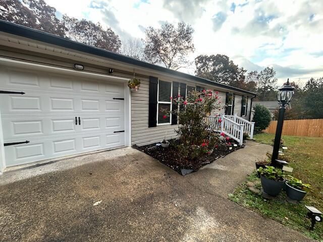 391 Oak Tree Road, Ringgold, GA 30736