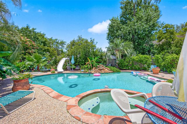 5447 Woodmancote Drive, Humble, TX 77346