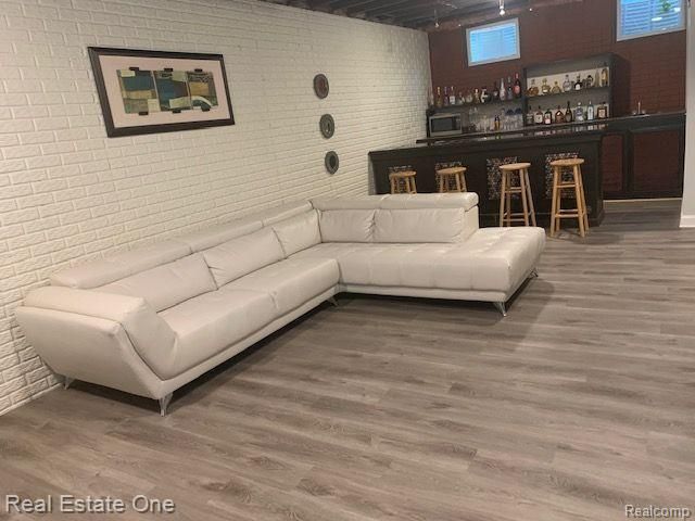 2043 VERMONT Drive, Troy, MI 48083