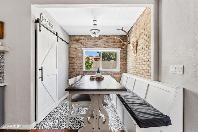 6550 E ROLAND Street, Mesa, AZ 85215