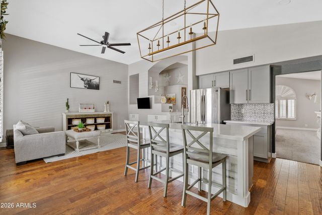 6550 E ROLAND Street, Mesa, AZ 85215