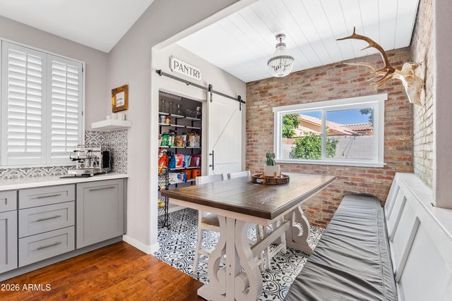 6550 E ROLAND Street, Mesa, AZ 85215