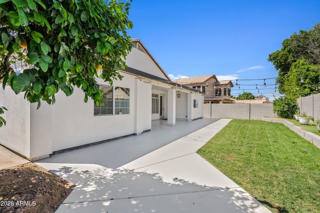 6550 E ROLAND Street, Mesa, AZ 85215