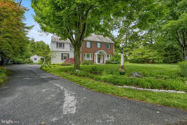 710 WILSON DR, Lancaster, PA 17603
