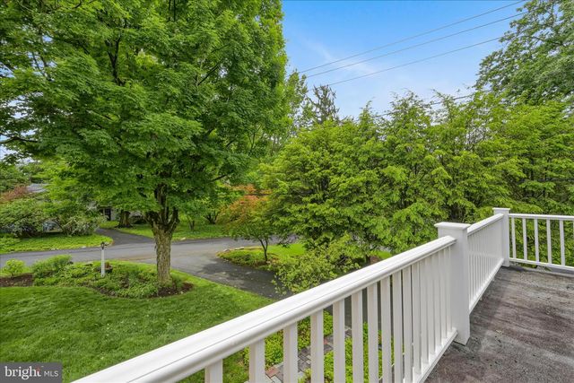 710 WILSON DR, Lancaster, PA 17603
