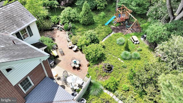 710 WILSON DR, Lancaster, PA 17603