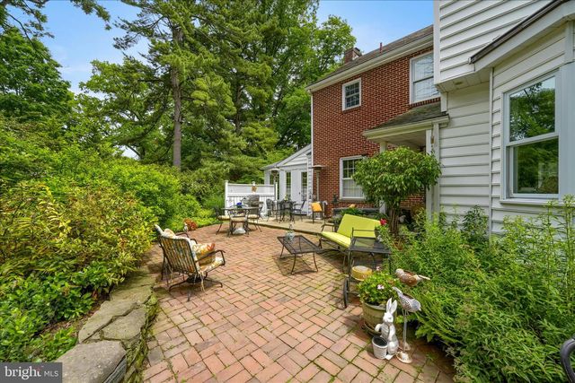 710 WILSON DR, Lancaster, PA 17603
