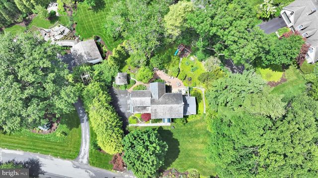 710 WILSON DR, Lancaster, PA 17603