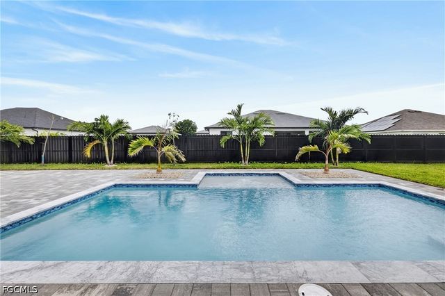 3004 Chiquita BLVD S, Cape Coral, FL 33914