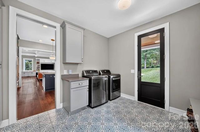 842 Linda Lane, Charlotte, NC 28211