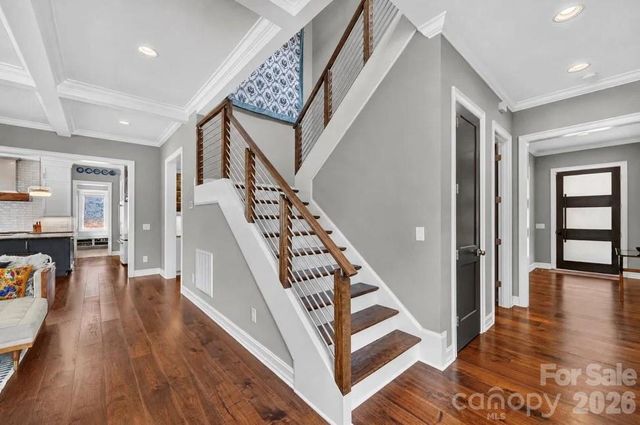 842 Linda Lane, Charlotte, NC 28211