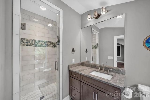 842 Linda Lane, Charlotte, NC 28211