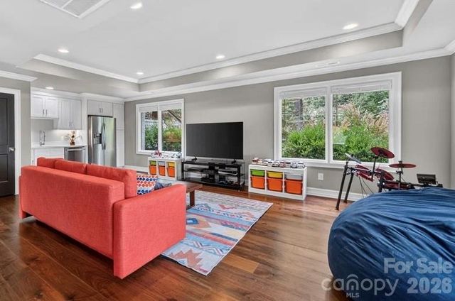 842 Linda Lane, Charlotte, NC 28211
