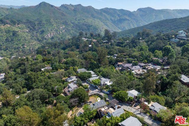 19583 19583 Bowers Dr, Topanga, CA 90290