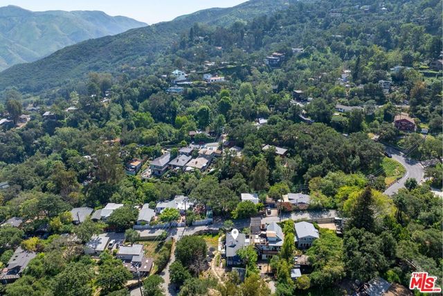 19583 19583 Bowers Dr, Topanga, CA 90290