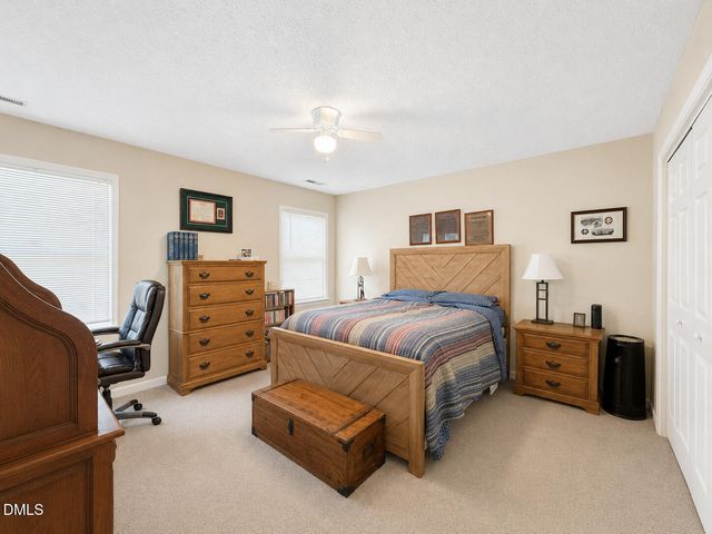 404 Old Farm Road, Fayetteville, NC 28314