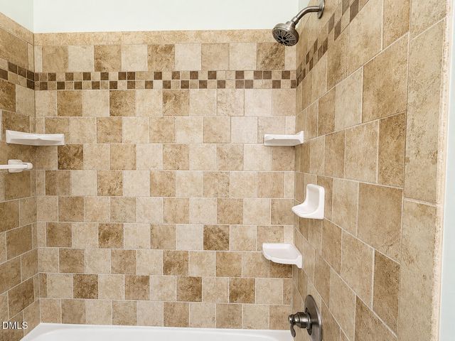 404 Old Farm Road, Fayetteville, NC 28314