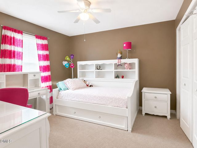 404 Old Farm Road, Fayetteville, NC 28314