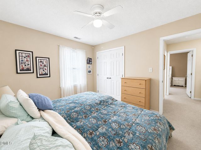 404 Old Farm Road, Fayetteville, NC 28314