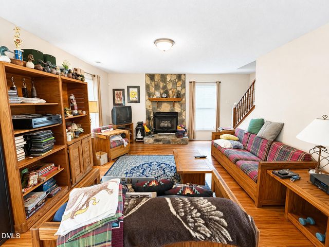 404 Old Farm Road, Fayetteville, NC 28314