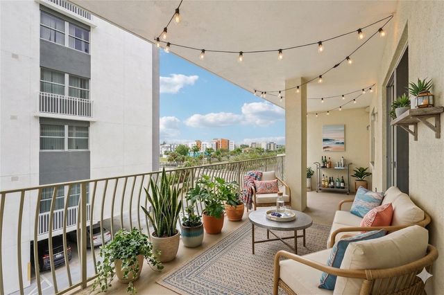 750 4TH AVENUE S 502, St Petersburg, FL 33701