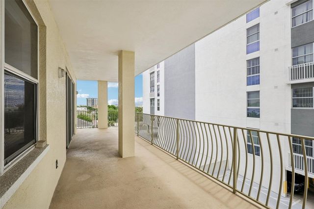 750 4TH AVENUE S 502, St Petersburg, FL 33701