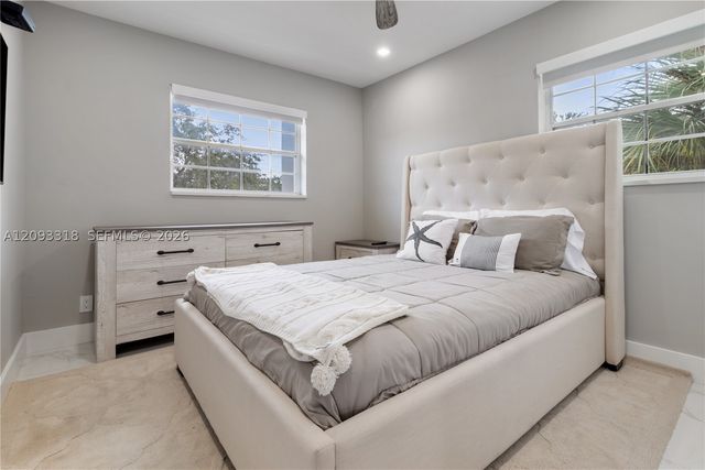 801 NE 1st St 9, Fort Lauderdale, FL 33301