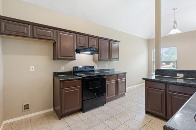 9104 N Green River Drive A, Houston, TX 77078