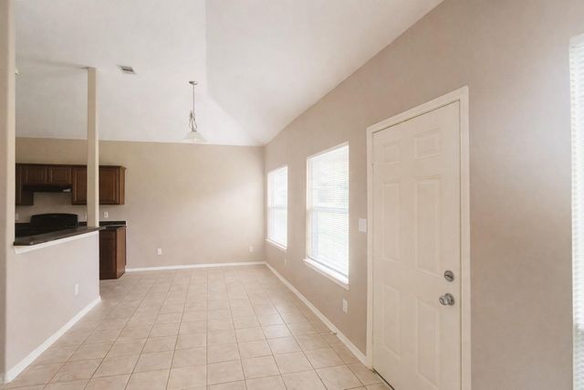 9104 N Green River Drive A, Houston, TX 77078