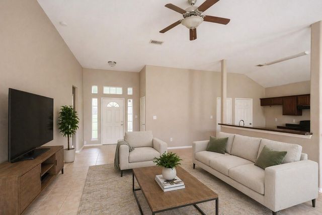 9104 N Green River Drive A, Houston, TX 77078