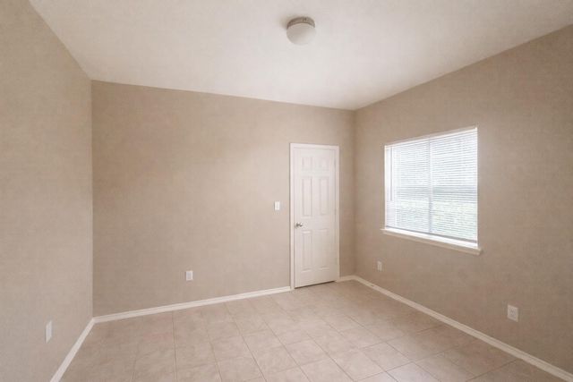 9104 N Green River Drive A, Houston, TX 77078