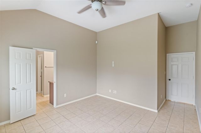 9104 N Green River Drive A, Houston, TX 77078