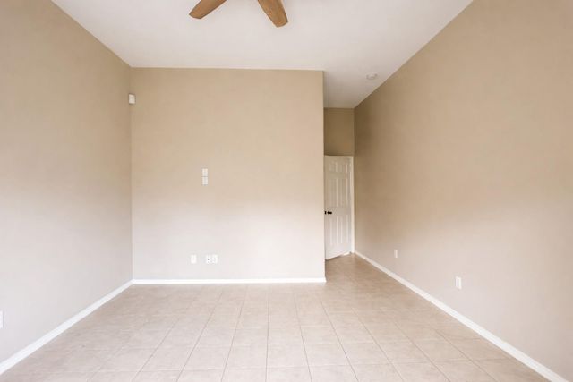 9104 N Green River Drive A, Houston, TX 77078