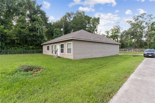 9104 N Green River Drive A, Houston, TX 77078