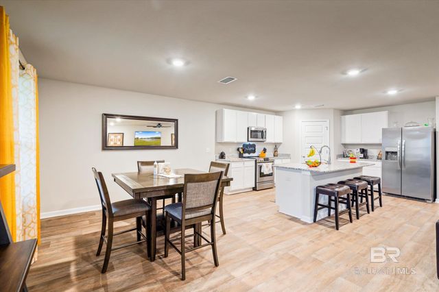 10423 Zenyatta Loop, Daphne, AL 36526