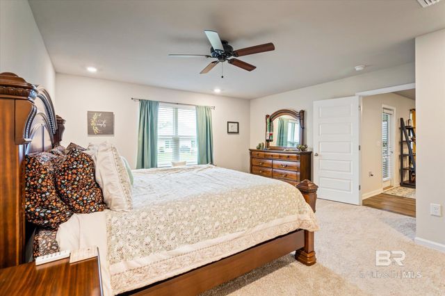 10423 Zenyatta Loop, Daphne, AL 36526