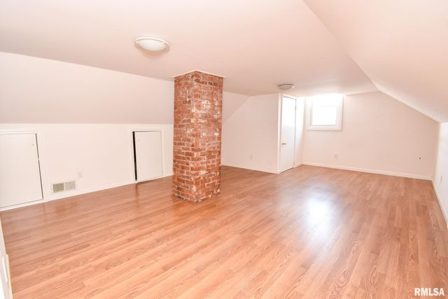 1005 PEORIA Street, Washington, IL 61571