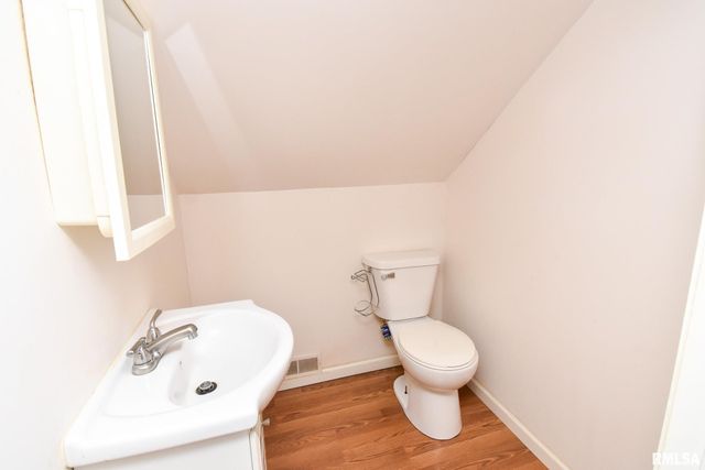 1005 PEORIA Street, Washington, IL 61571