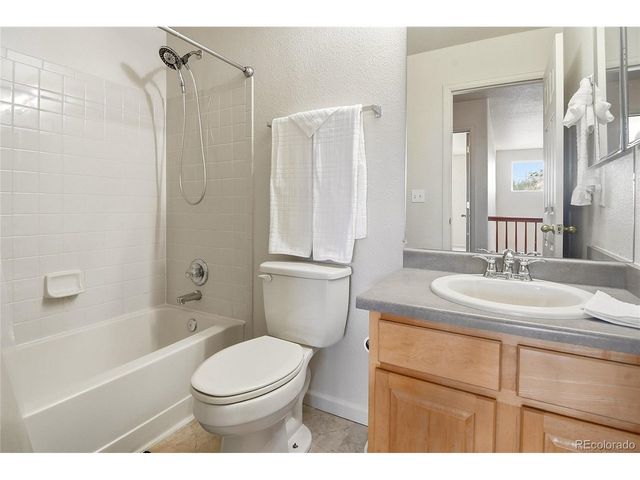 19242 E Baker Pl, Aurora, CO 80013