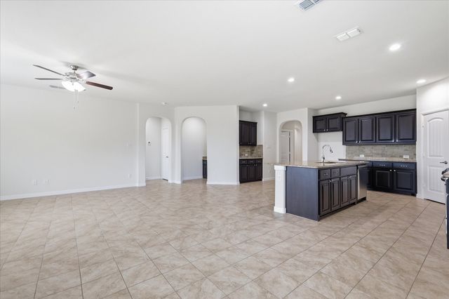 4312 Lost Creek Road, Denton, TX 76210