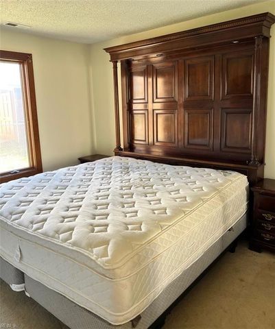 4722 Race ST, Portsmouth, VA 23701