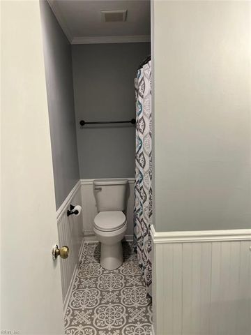 4722 Race ST, Portsmouth, VA 23701