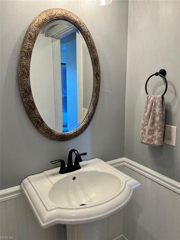 4722 Race ST, Portsmouth, VA 23701