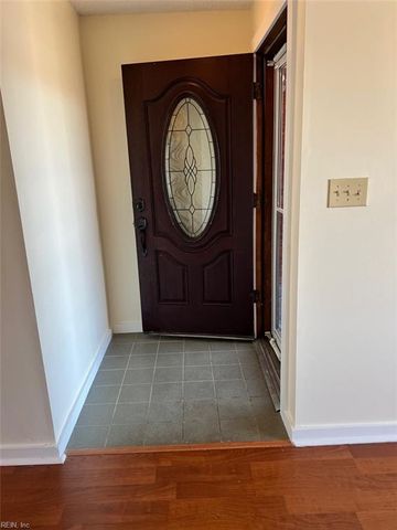 4722 Race ST, Portsmouth, VA 23701