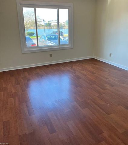 4722 Race ST, Portsmouth, VA 23701