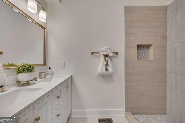 476 Freyer Drive NE, Marietta, GA 30060