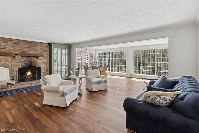 9823 Music Street, Novelty, OH 44072