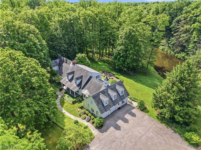9823 Music Street, Novelty, OH 44072