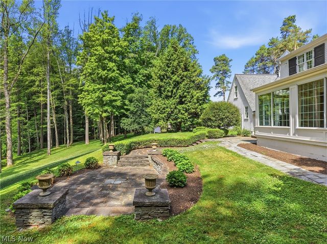 9823 Music Street, Novelty, OH 44072